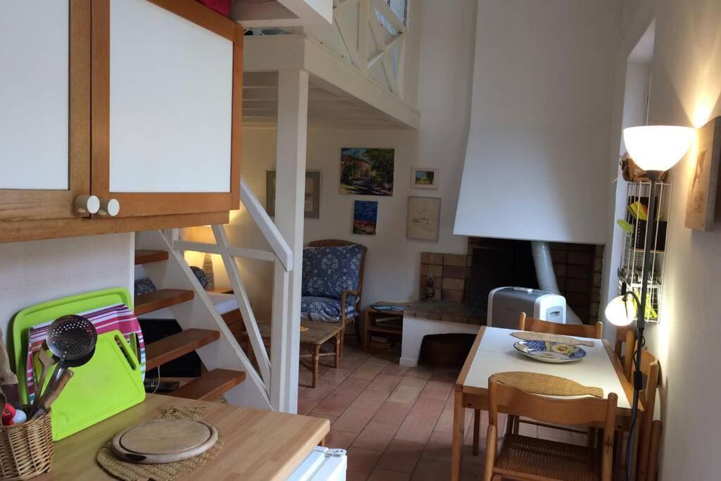 Appartement A 100 M Du Village De بوركيرول المظهر الخارجي الصورة
